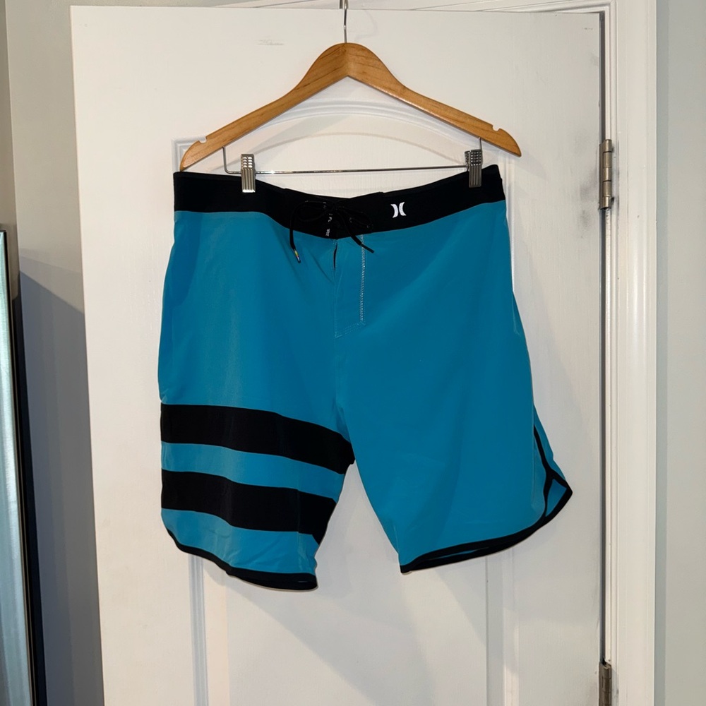 Hurley Blue and Black Board Shorts Quick-Dry Swimwear